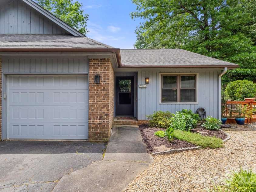 2750 Victory Court, Fort Mill, SC 29715.  MLS# CAR4257448, YatesRealty ID 15502. 