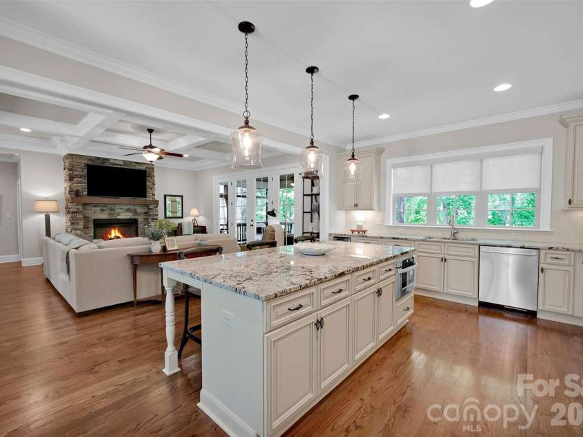 2365 Shiny Leaf Drive, Denver, NC 28037.  MLS# CAR4367891, YatesRealty ID 15504. 