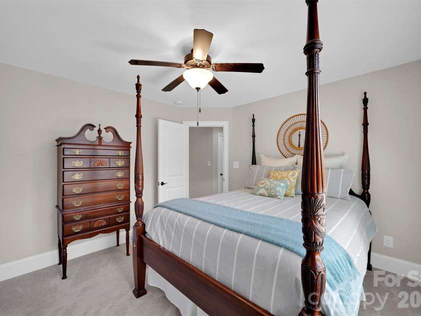 2365 Shiny Leaf Drive, Denver, NC 28037.  MLS# CAR4367891, YatesRealty ID 15504. 