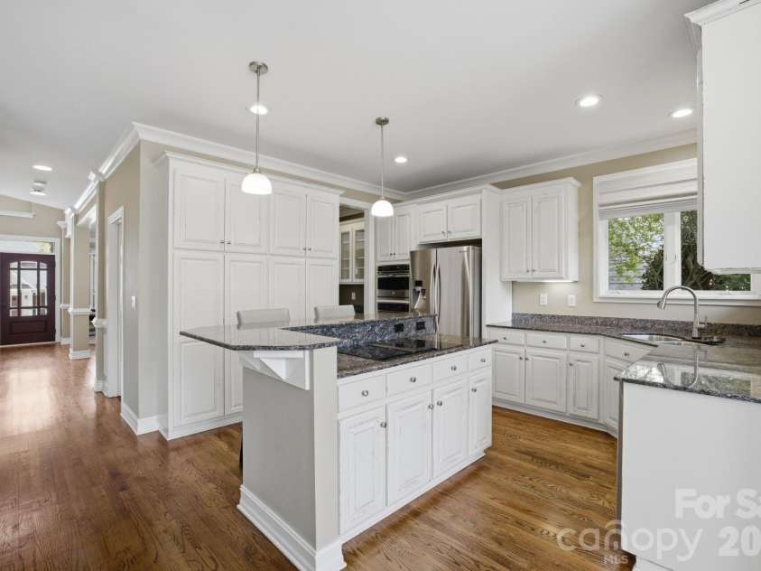 19760 Hagen Knoll Drive, Davidson, NC 28036.  MLS# CAR4364662, YatesRealty ID 15505. 