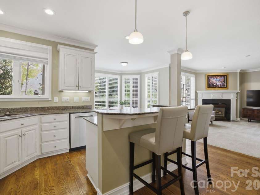 19760 Hagen Knoll Drive, Davidson, NC 28036.  MLS# CAR4364662, YatesRealty ID 15505. 
