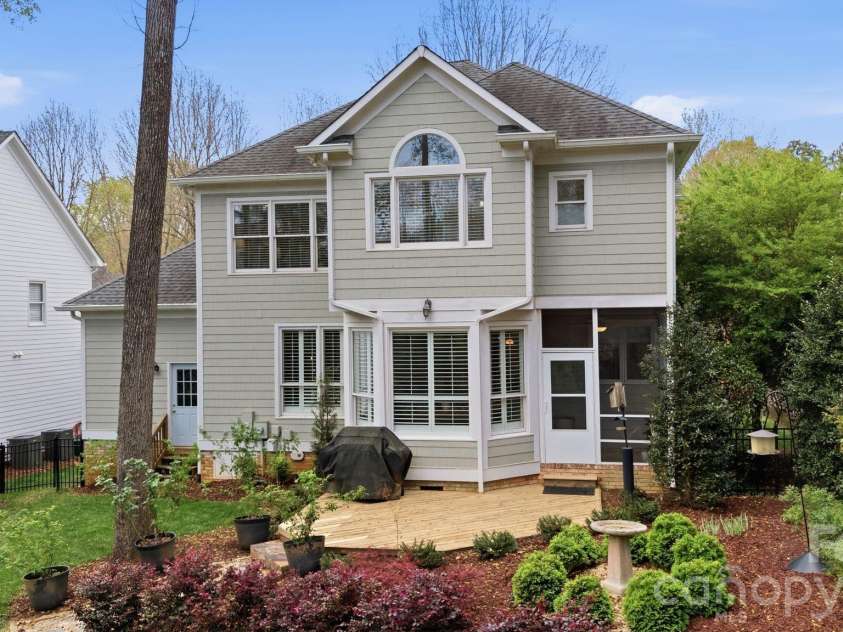 19760 Hagen Knoll Drive, Davidson, NC 28036.  MLS# CAR4364662, YatesRealty ID 15505. 