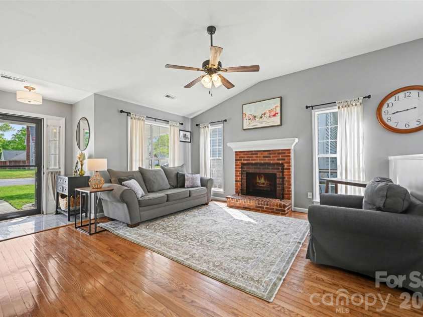 3303 Brookstone Trail, Indian Trail, NC 28079.  MLS# CAR4368145, YatesRealty ID 15506. 