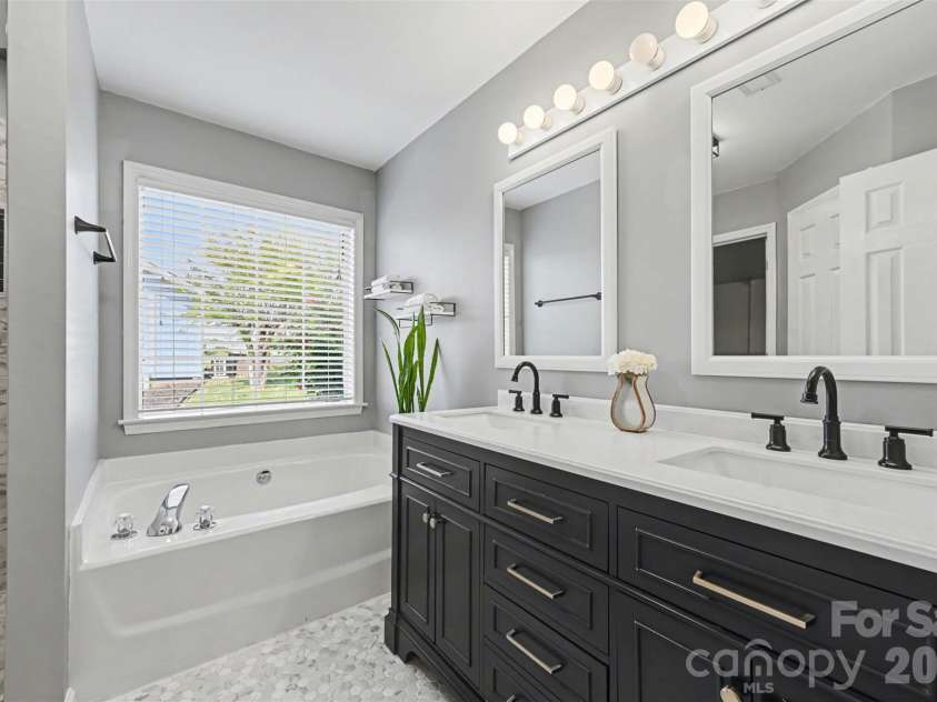 3303 Brookstone Trail, Indian Trail, NC 28079.  MLS# CAR4368145, YatesRealty ID 15506. 