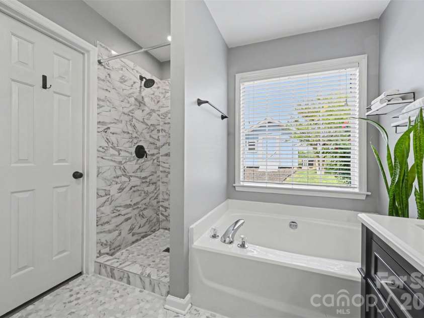 3303 Brookstone Trail, Indian Trail, NC 28079.  MLS# CAR4368145, YatesRealty ID 15506. 