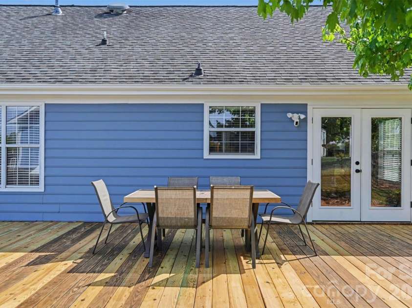 3303 Brookstone Trail, Indian Trail, NC 28079.  MLS# CAR4368145, YatesRealty ID 15506. 