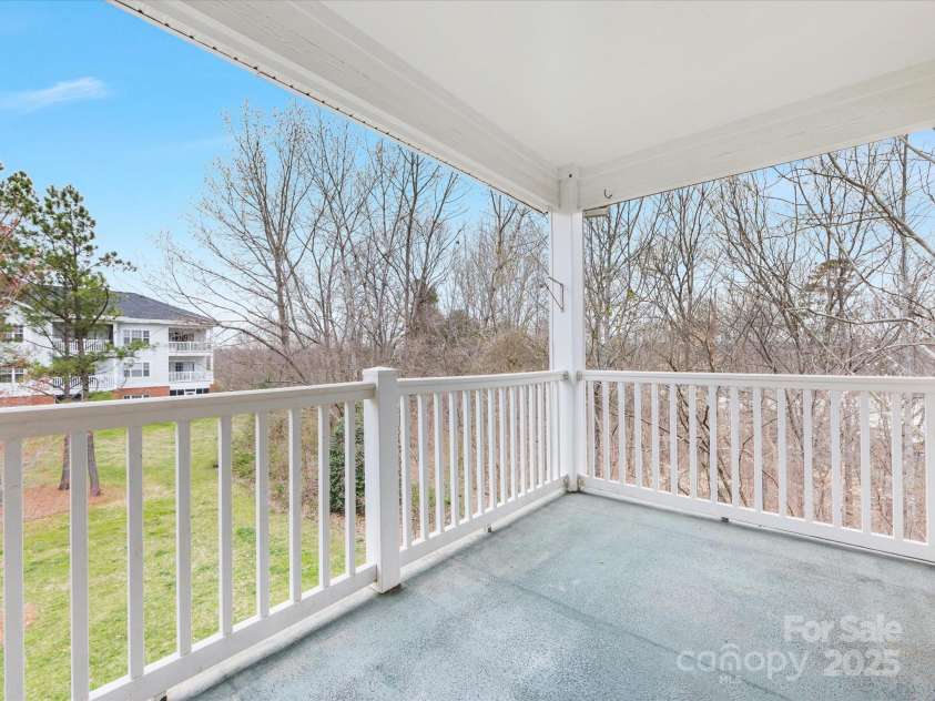 8759 Coralbell Lane, Charlotte, NC 28213.  MLS# CAR4231627, YatesRealty ID 15506. Nice view of trees and green space