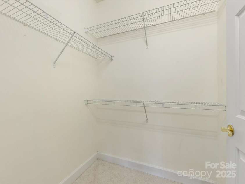 8759 Coralbell Lane, Charlotte, NC 28213.  MLS# CAR4231627, YatesRealty ID 15506. Primary closet