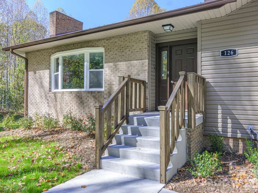 126 Anthony Drive, East Flat Rock, NC 28726.  MLS# CAR4370861, YatesRealty ID 15508. 