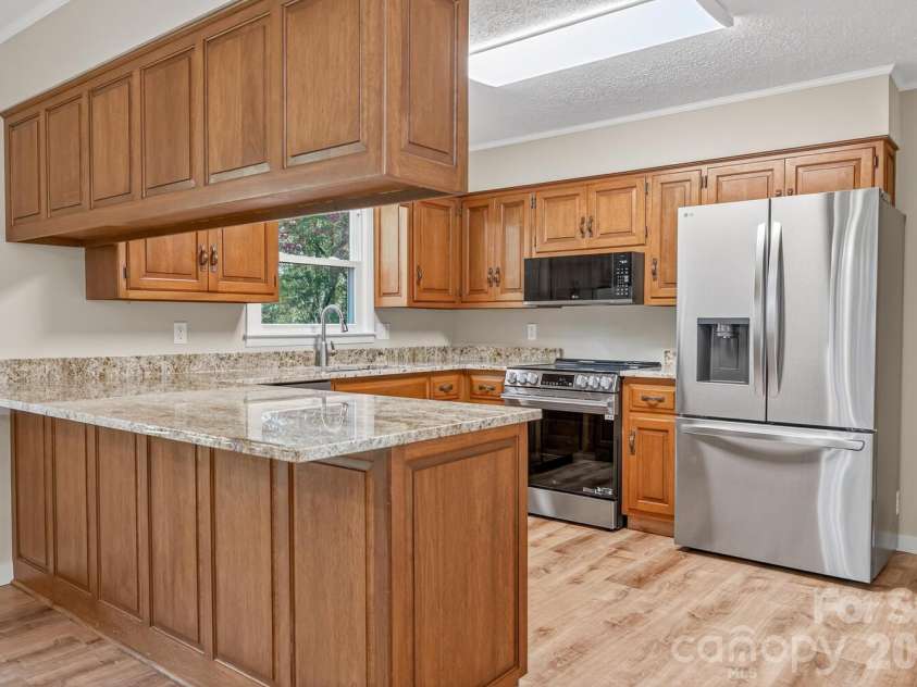 126 Anthony Drive, East Flat Rock, NC 28726.  MLS# CAR4370861, YatesRealty ID 15508. 