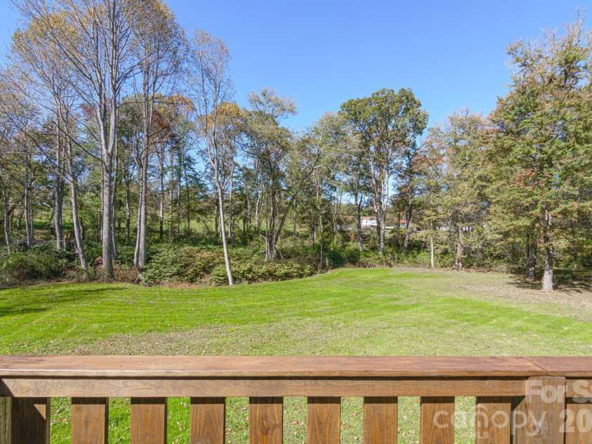 126 Anthony Drive, East Flat Rock, NC 28726.  MLS# CAR4370861, YatesRealty ID 15508. 