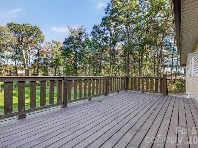 126 Anthony Drive, East Flat Rock, NC 28726.  MLS# CAR4370861, YatesRealty ID 15508. 