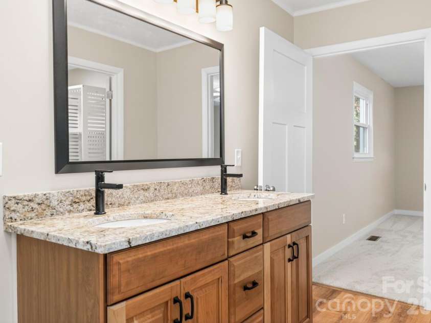 126 Anthony Drive, East Flat Rock, NC 28726.  MLS# CAR4370861, YatesRealty ID 15508. 