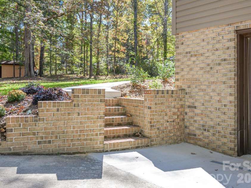 126 Anthony Drive, East Flat Rock, NC 28726.  MLS# CAR4370861, YatesRealty ID 15508. 