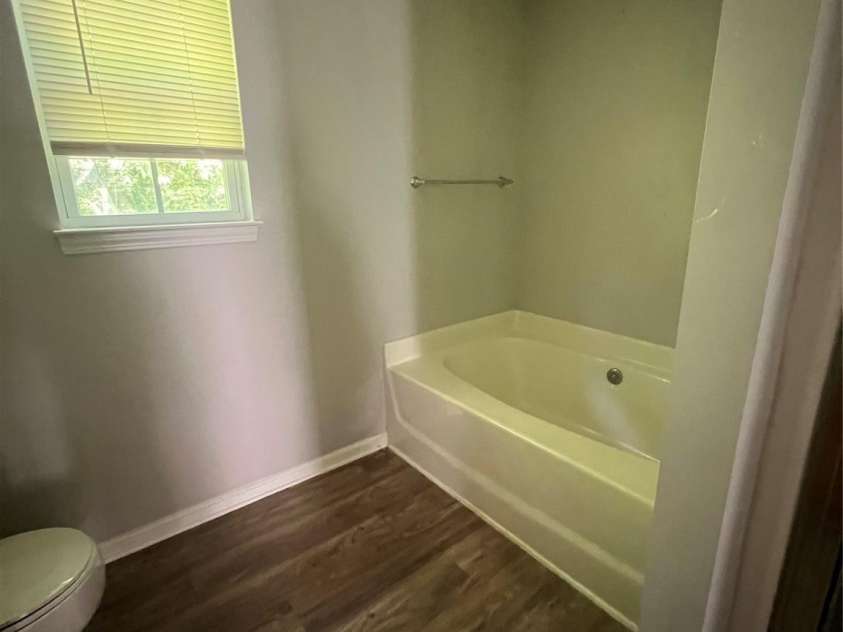 716 Coy Court, Charlotte, NC 28216.  MLS# CAR4257209, YatesRealty ID 15508. 