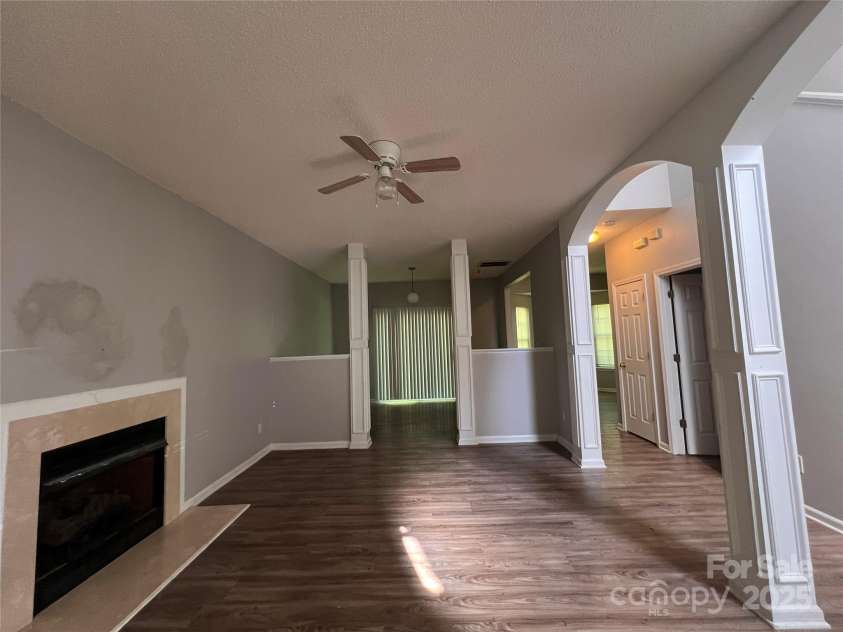 716 Coy Court, Charlotte, NC 28216.  MLS# CAR4257209, YatesRealty ID 15508. 