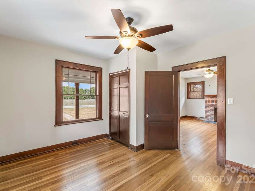 2523 Kool Park Road, Hickory, NC 28601.  MLS# CAR4329141, YatesRealty ID 1551. 