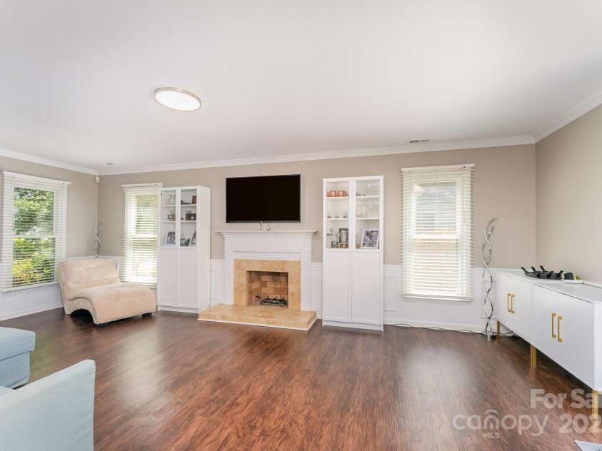 7435 Trotter Road, Charlotte, NC 28216.  MLS# CAR4228199, YatesRealty ID 1551. 
