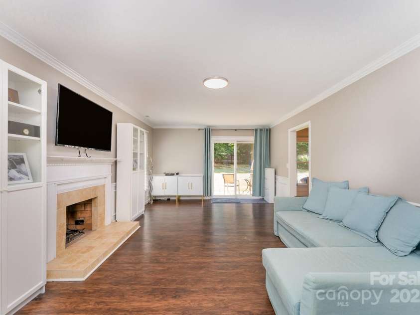 7435 Trotter Road, Charlotte, NC 28216.  MLS# CAR4228199, YatesRealty ID 1551. 