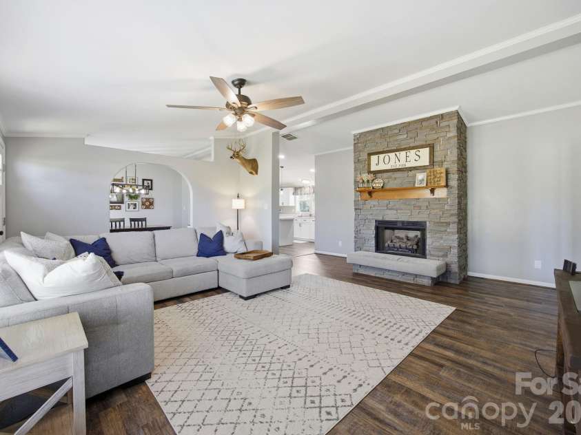 15940 Glenmore Road, Gold Hill, NC 28071.  MLS# CAR4355715, YatesRealty ID 15512. 
