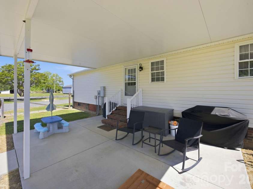 15940 Glenmore Road, Gold Hill, NC 28071.  MLS# CAR4355715, YatesRealty ID 15512. 