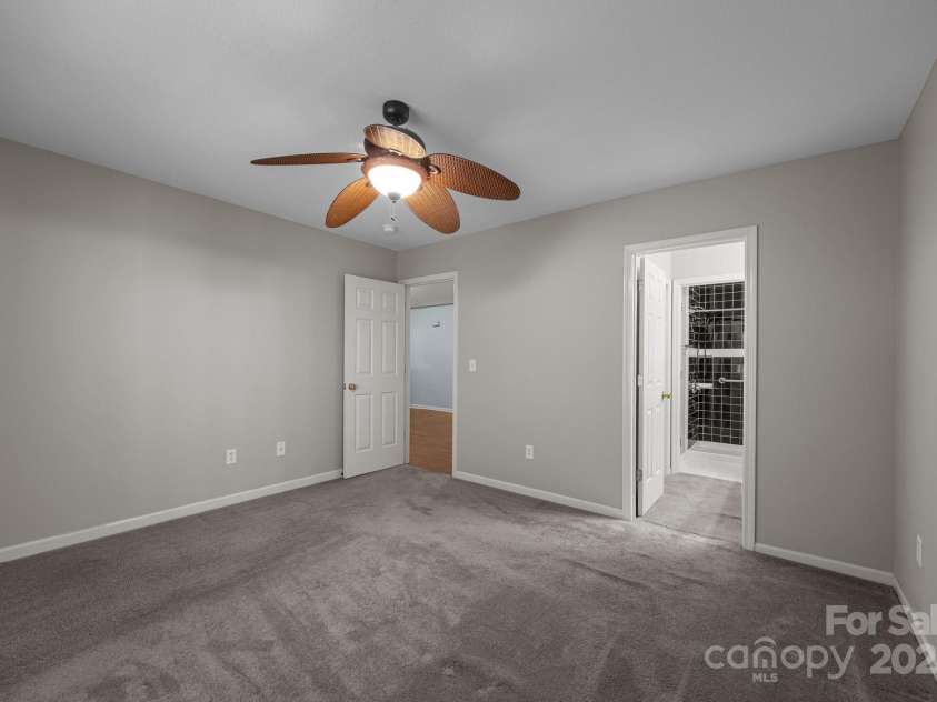 68 Wiltshire Circle, Fletcher, NC 28732.  MLS# CAR4231564, YatesRealty ID 15512. 