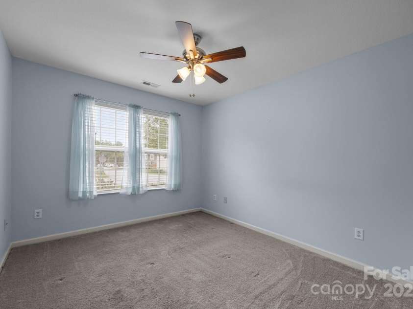 68 Wiltshire Circle, Fletcher, NC 28732.  MLS# CAR4231564, YatesRealty ID 15512. 