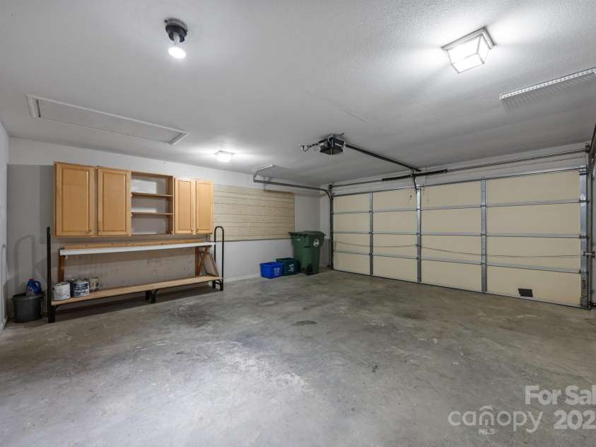 68 Wiltshire Circle, Fletcher, NC 28732.  MLS# CAR4231564, YatesRealty ID 15512. 