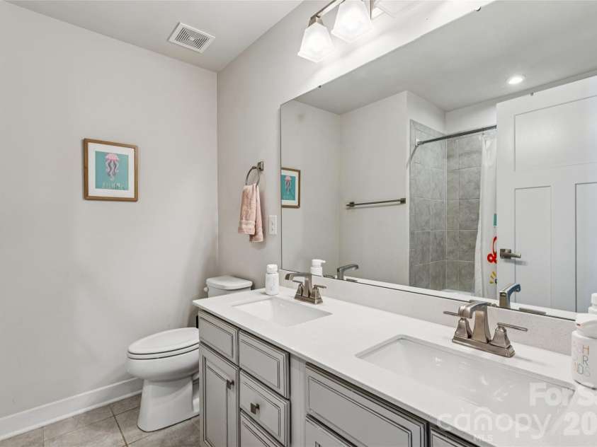 11230 Sound Road, Davidson, NC 28036.  MLS# CAR4370872, YatesRealty ID 15513. 