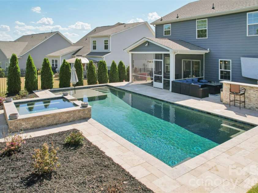 11230 Sound Road, Davidson, NC 28036.  MLS# CAR4370872, YatesRealty ID 15513. 