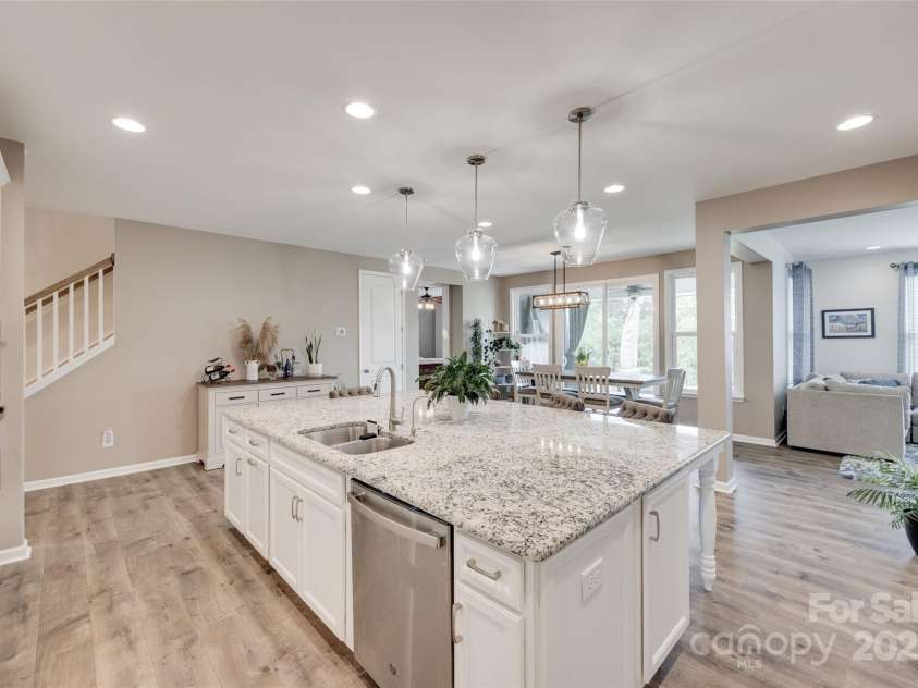 7049 Irongate Drive, Lancaster, SC 29720.  MLS# CAR4256917, YatesRealty ID 15513. 