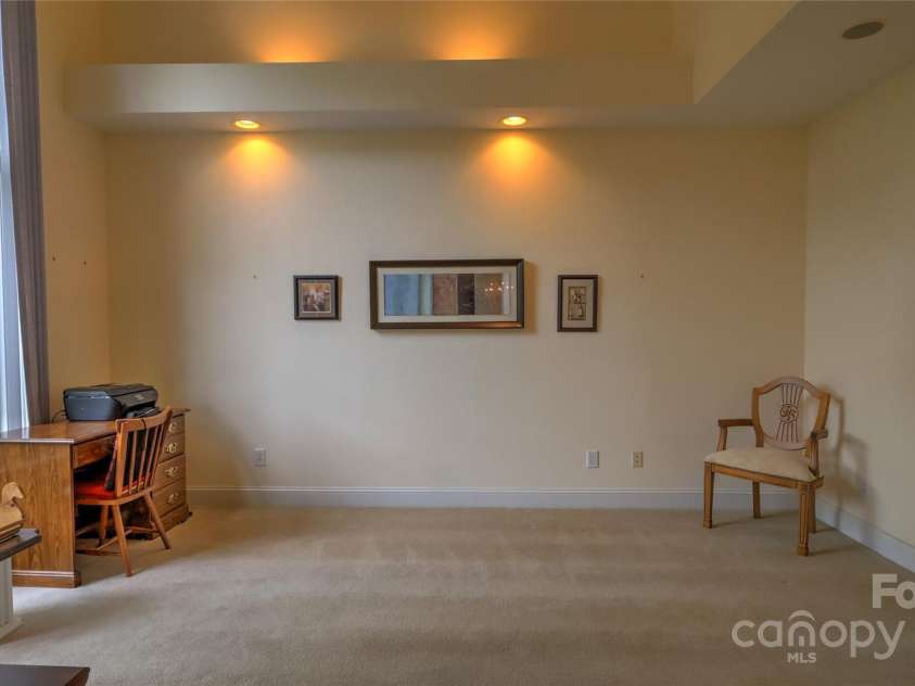 495 Bay Harbour Road, Mooresville, NC 28117.  MLS# CAR4256426, YatesRealty ID 15514. Den
