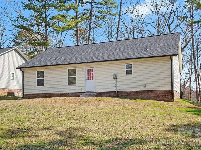 648 Ketchie Street, China Grove, NC 28023.  MLS# CAR4349088, YatesRealty ID 15514. 