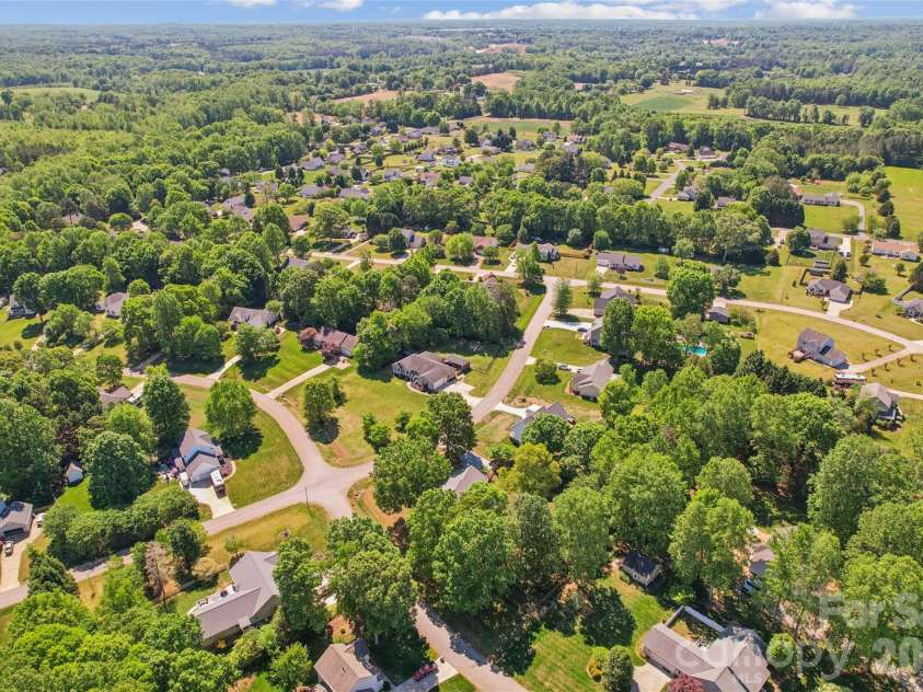 311 Random Drive, Salisbury, NC 28147.  MLS# CAR4371342, YatesRealty ID 15515. 