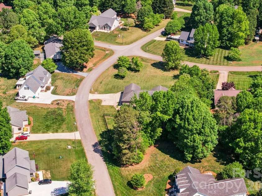 311 Random Drive, Salisbury, NC 28147.  MLS# CAR4371342, YatesRealty ID 15515. 