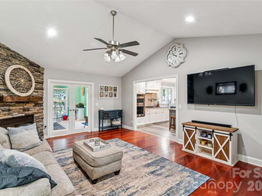 311 Random Drive, Salisbury, NC 28147.  MLS# CAR4371342, YatesRealty ID 15515. 