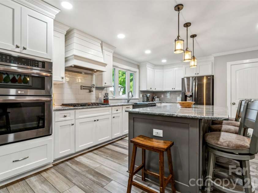 311 Random Drive, Salisbury, NC 28147.  MLS# CAR4371342, YatesRealty ID 15515. 