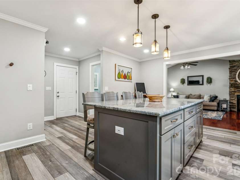 311 Random Drive, Salisbury, NC 28147.  MLS# CAR4371342, YatesRealty ID 15515. 