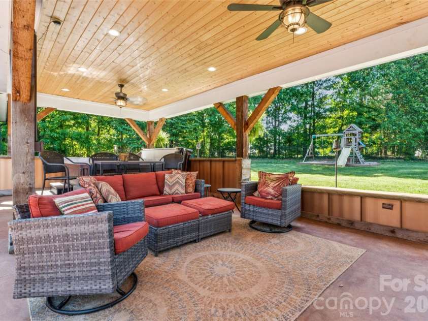 311 Random Drive, Salisbury, NC 28147.  MLS# CAR4371342, YatesRealty ID 15515. 