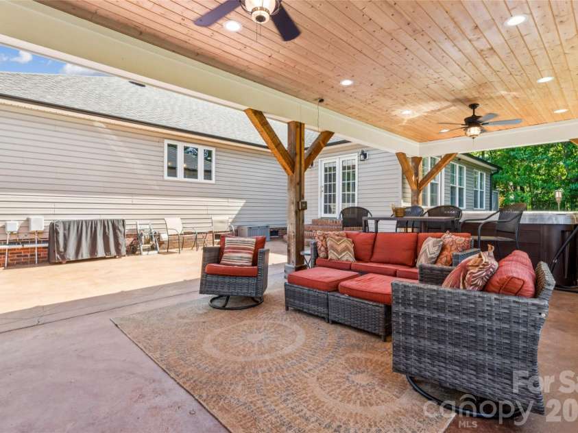 311 Random Drive, Salisbury, NC 28147.  MLS# CAR4371342, YatesRealty ID 15515. 