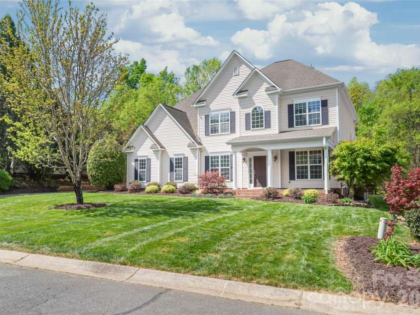 11631 Baystone Place, Concord, NC 28025.  MLS# CAR4367034, YatesRealty ID 15516. 