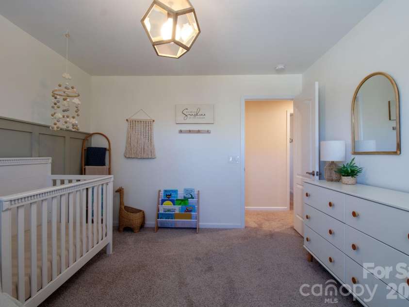 13017 Eagle Oak Drive, Charlotte, NC 28278.  MLS# CAR4362951, YatesRealty ID 15518. Secondary bedroom