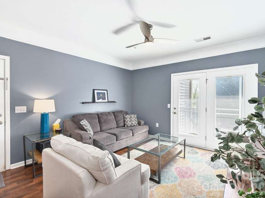 123 Appeldoorn Circle, Asheville, NC 28803.  MLS# CAR4366794, YatesRealty ID 15519. 