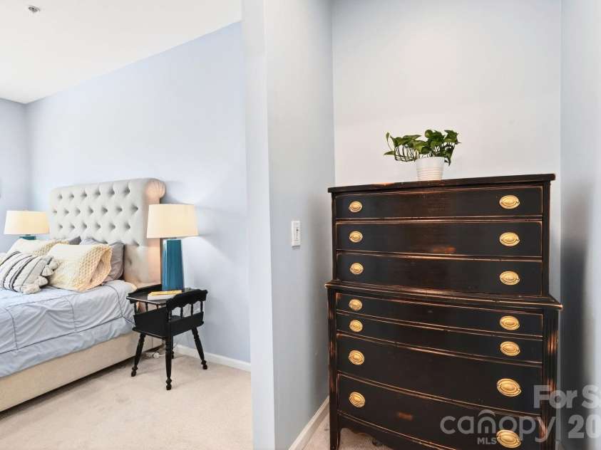 123 Appeldoorn Circle, Asheville, NC 28803.  MLS# CAR4366794, YatesRealty ID 15519. 