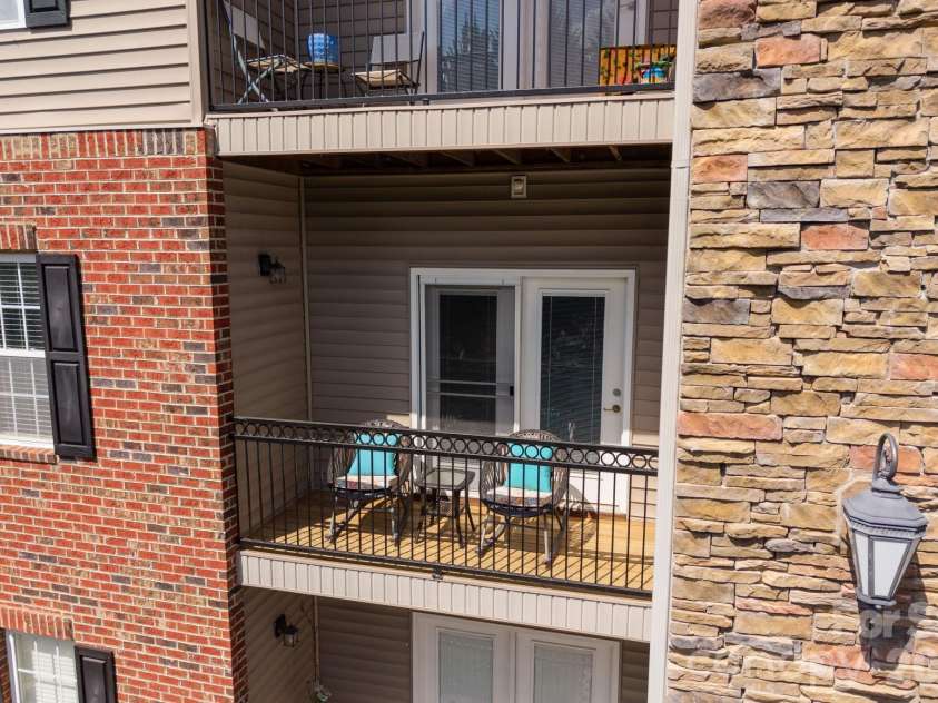 123 Appeldoorn Circle, Asheville, NC 28803.  MLS# CAR4366794, YatesRealty ID 15519. 