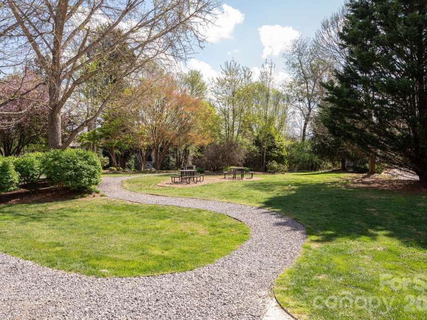 123 Appeldoorn Circle, Asheville, NC 28803.  MLS# CAR4366794, YatesRealty ID 15519. 