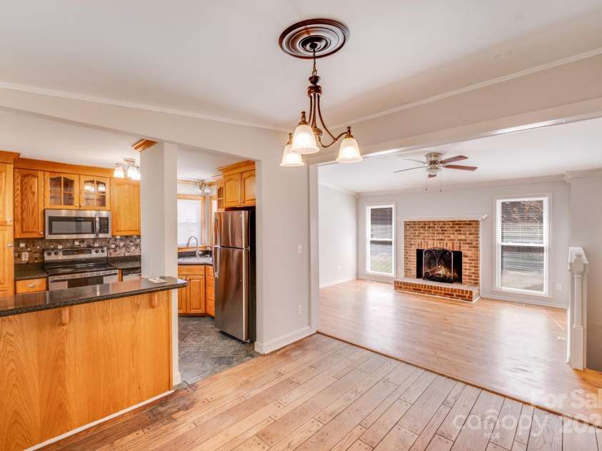 3029 Winding Trail, Matthews, NC 28105.  MLS# CAR4219600, YatesRealty ID 15519. 