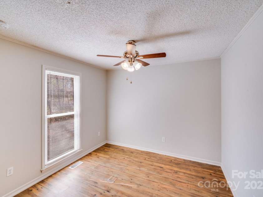 3029 Winding Trail, Matthews, NC 28105.  MLS# CAR4219600, YatesRealty ID 15519. 