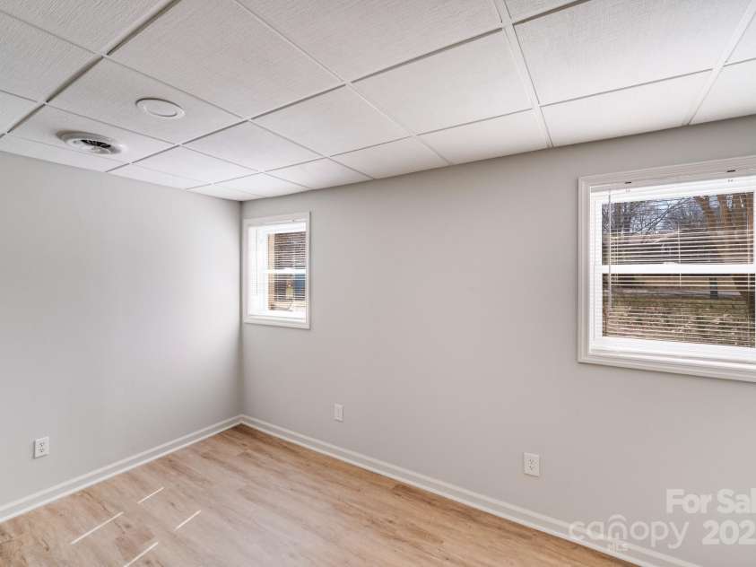 3029 Winding Trail, Matthews, NC 28105.  MLS# CAR4219600, YatesRealty ID 15519. 
