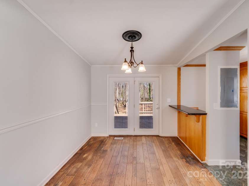 3029 Winding Trail, Matthews, NC 28105.  MLS# CAR4219600, YatesRealty ID 15519. 